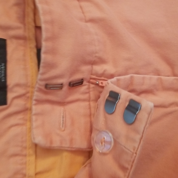 Mossimo size 10 shorts - Picture 3 of 4